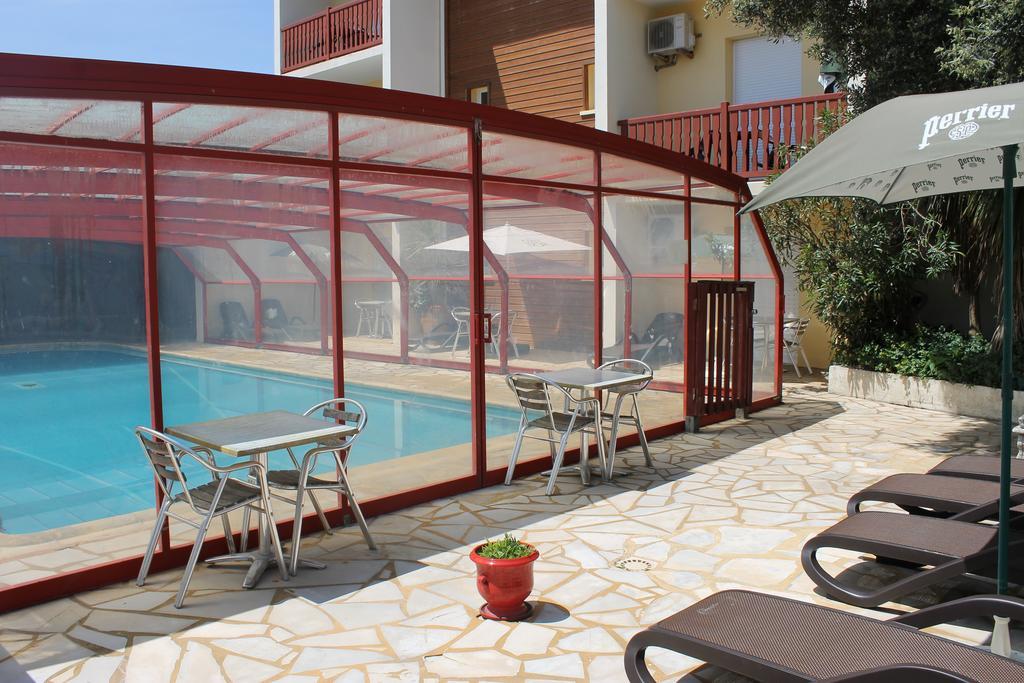 Hotel De La Pomme De Pin Vieux-Boucau-les-Bains Extérieur photo