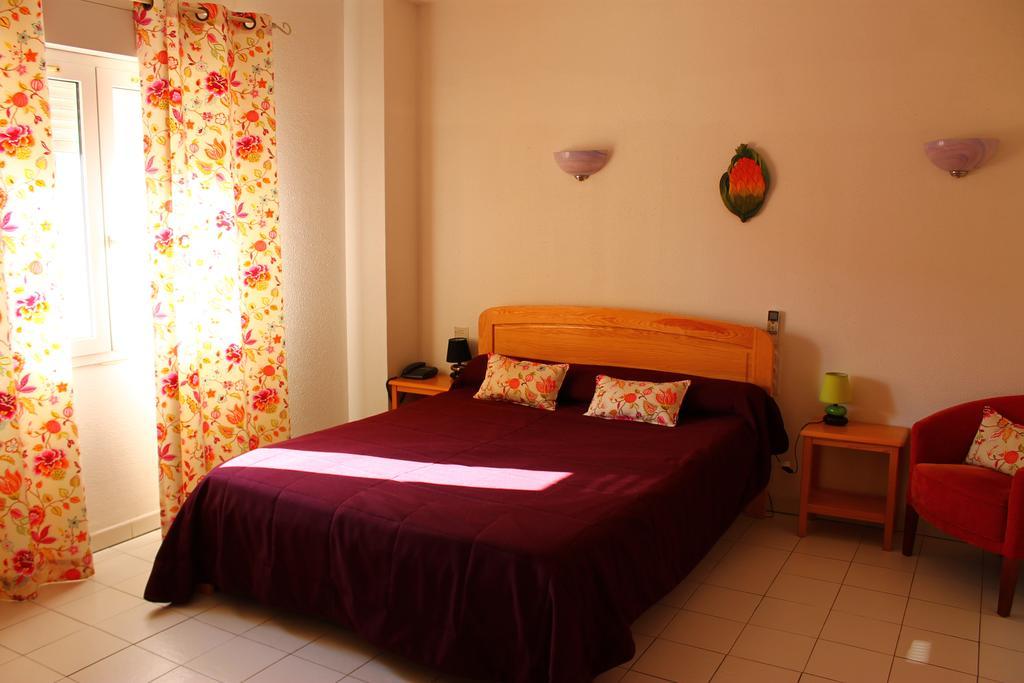 Hotel De La Pomme De Pin Vieux-Boucau-les-Bains Extérieur photo